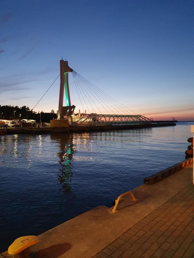 Apartament Wakacyjny Ines -Ustka-Na Wydmie,Samodzielne Zameldowanie,Garaz Do Dyspozycji Gosci Luaran gambar
